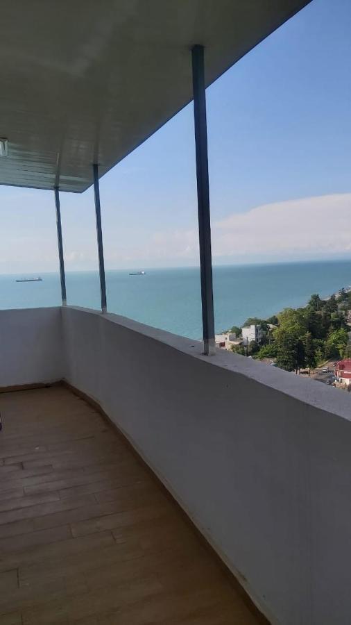 Жемчужина У Моря Batumi Exterior foto