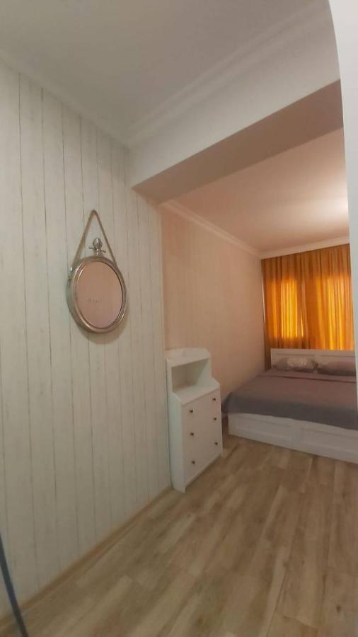Жемчужина У Моря Batumi Exterior foto
